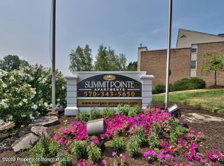 1304 Summit Pointe Blvd, Scranton, PA 18508