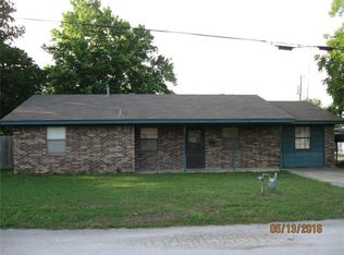 1707 Carpenter St, Bridgeport, TX 76426