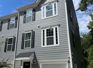 4129 Edenborn Ln, Charlotte, NC 28208