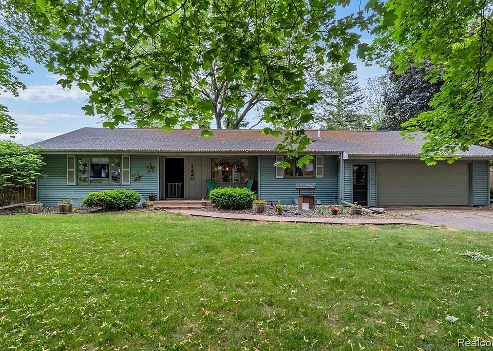 1220 Glendale Ave, Saginaw, MI 48638 Zillow