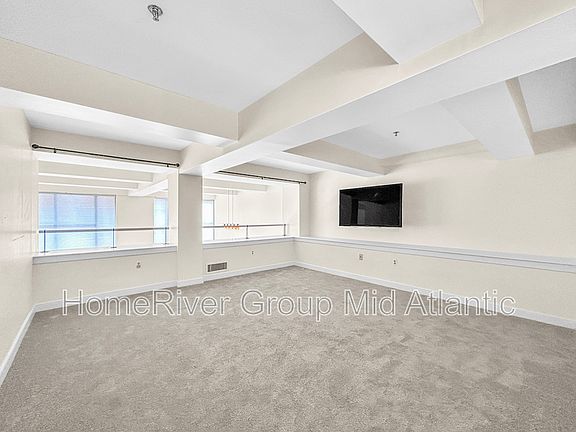 5th image of 2901 Boston St Unit 220