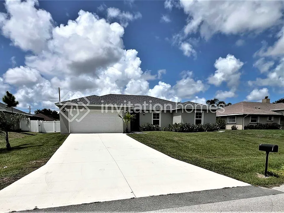 849 SW Trouville Ave