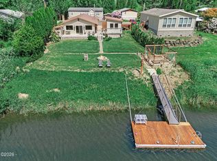 437 E Alsea Riviera Dr, Tidewater, OR 97390