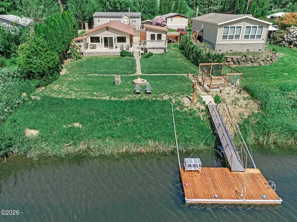 437 E Alsea Riviera Dr, Tidewater, OR 97390