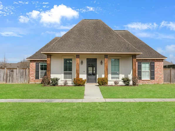 10139 Autumn Ct, Denham Springs, LA 70726
