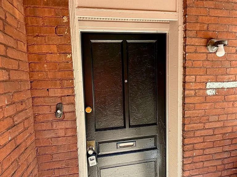 18 N Pine St #1 — Photo 8