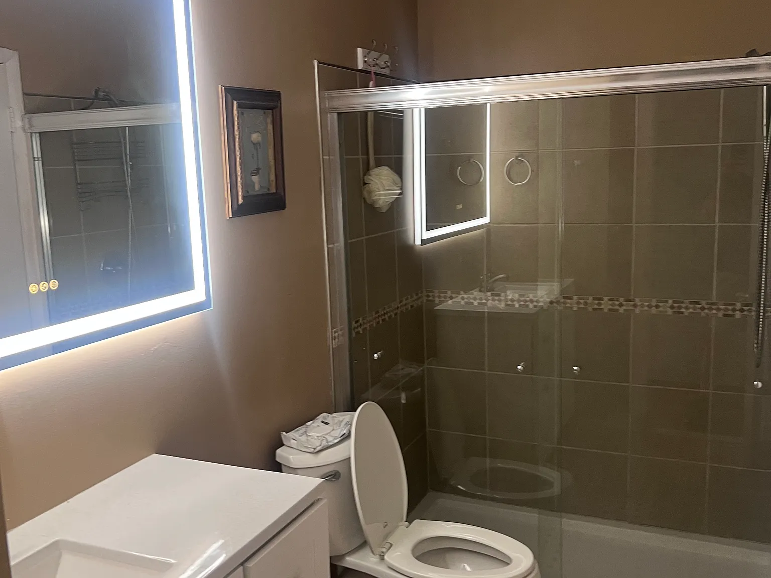 4 bed, 1919 sqft, $3,900 — Photo 3