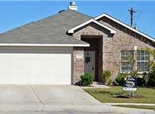 12748 Northern Pine Dr, Fort Worth, TX 76244