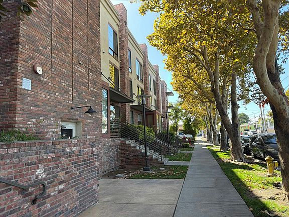 3rd image of 1060 S 3rd St APT 233