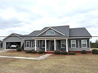 2940 Spring Chase Ln, Marianna, FL 32446