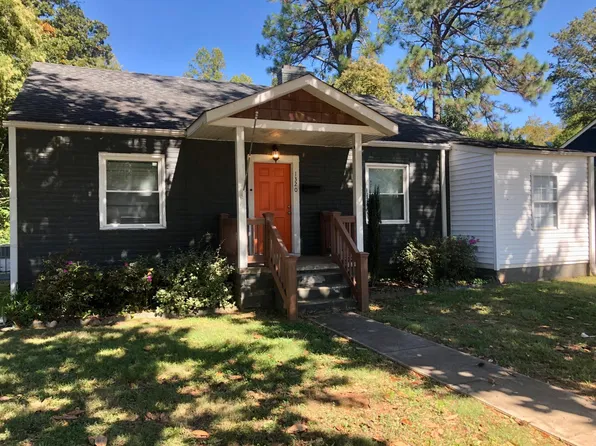 1320 Skyview Rd, Charlotte, NC 28208