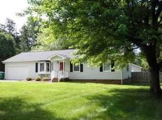 732 Burguss Rd, High Point, NC 27265