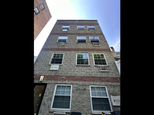 253 East 206th Street image 2 of 7