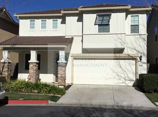 1433 S Mills Ave, Lodi, CA 95242