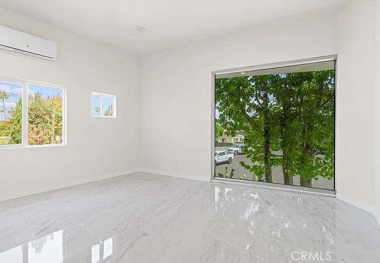 1580 San Bernardino Pl — Photo 16