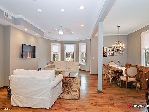 Living Room / Dining Room