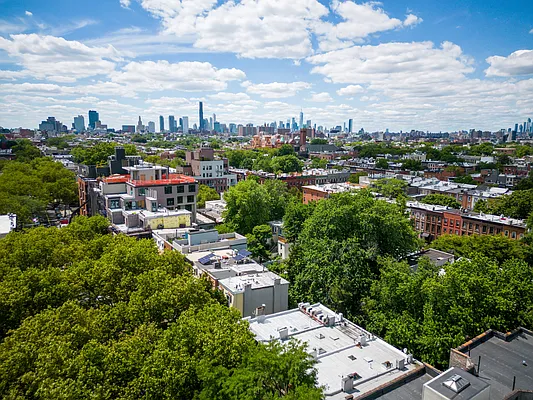 Rented by DSY PROPERTIES LLC | media 10