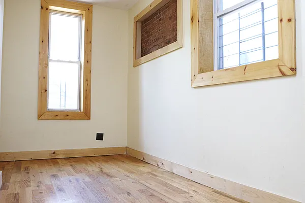 Rented by Nooklyn NYC LLC | media 21