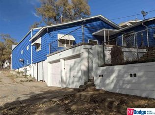 3825 Ames Ave, Omaha, NE 68111