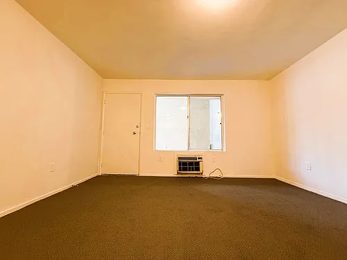 9128 Palm St #13 Photo 1