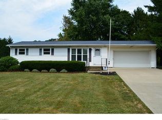 909 Kertesz Rd, Clinton, OH 44216