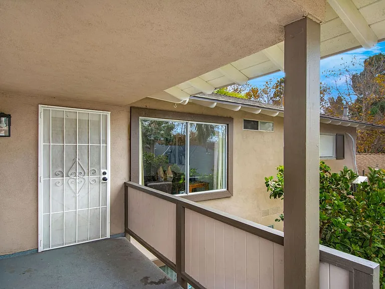 3720 S Marine St #3 — Photo 9
