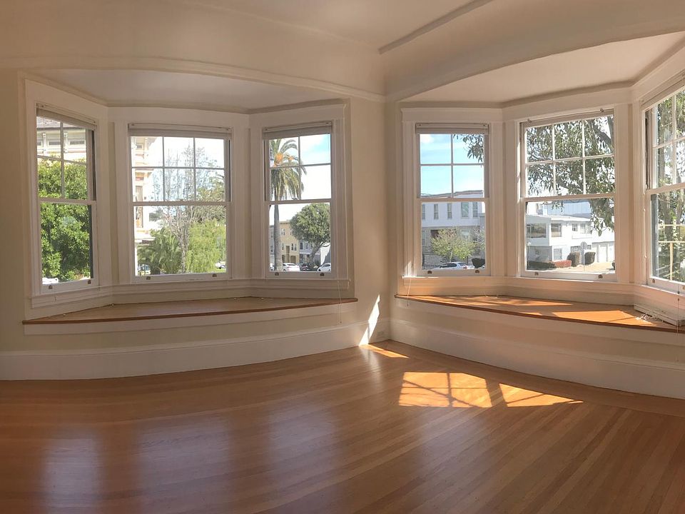 Sunny living room