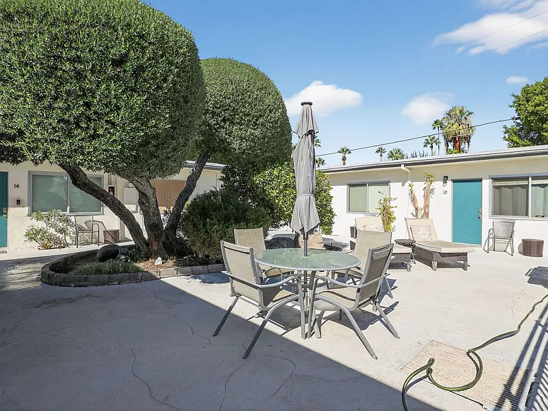 588 E. Mel Avenue - Hermosa Palms — Photo 26
