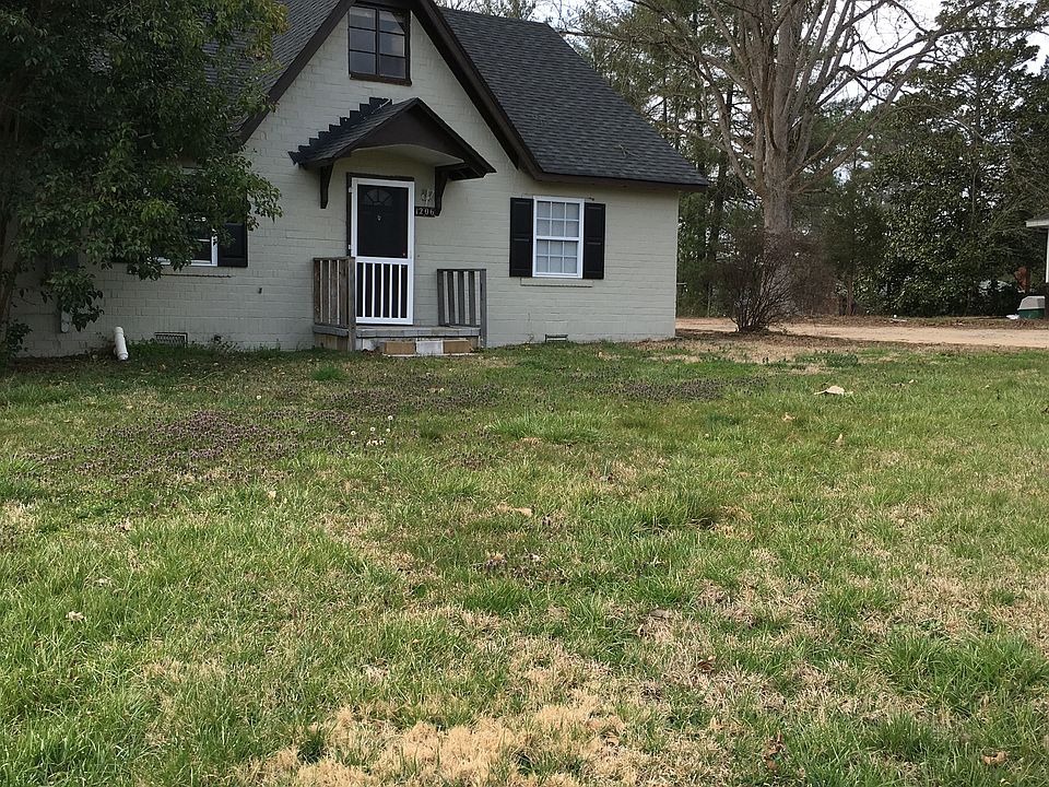 2nd image of 1206 Ellis Rd