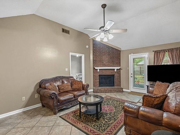 4th image of 7788 Reese Rd