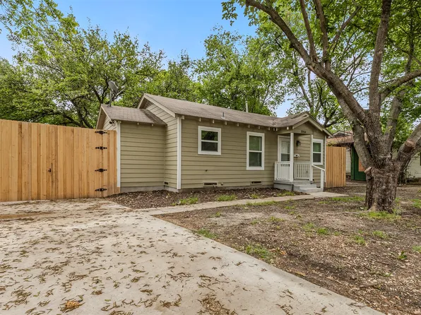 3004 Ballinger Dr, Garland, TX 75041