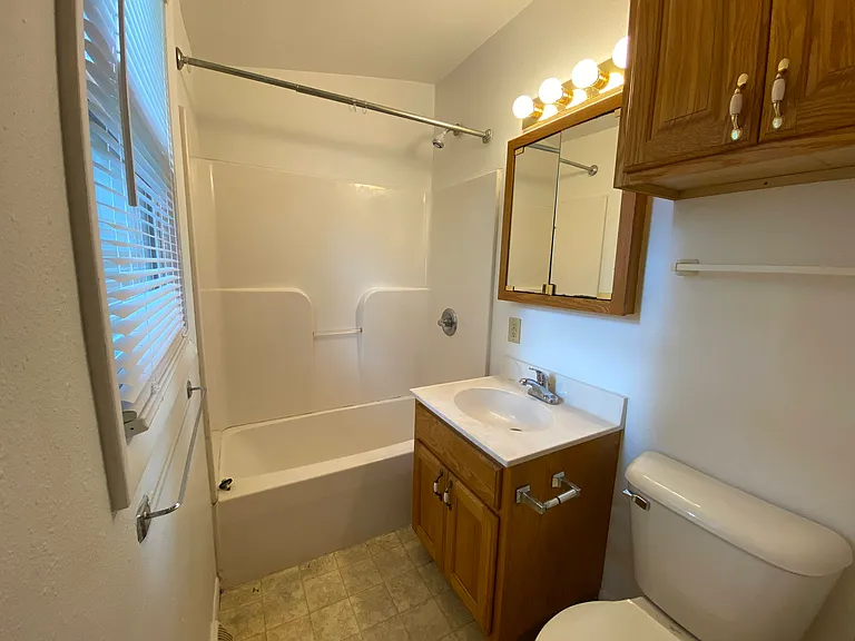1018 Lincoln Way #2 — Photo 3