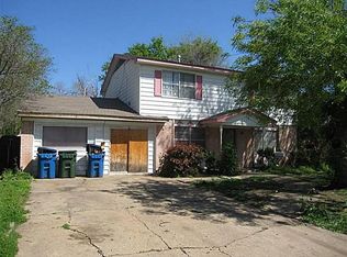 719 Colgate Dr, Lancaster, TX 75134