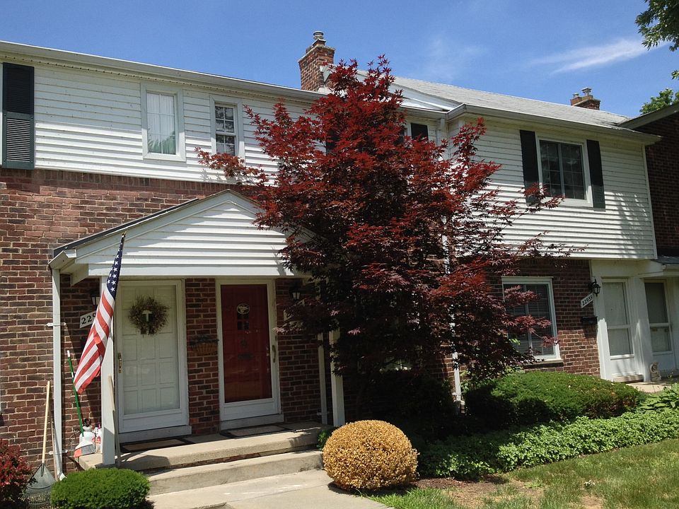 1st image of 22937 Lee Ct
