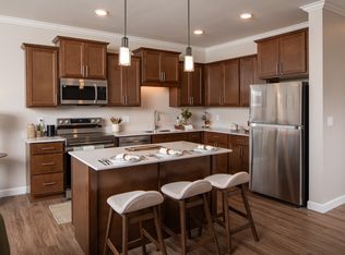 Jeffers Waterfront Apartments, Prior Lake, MN 55372