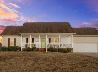 159 Goldenrod Ln, Lexington, NC 27295