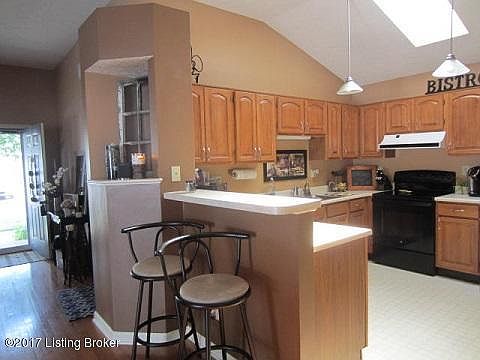 2nd image of 2602 Hampton Hill Ct