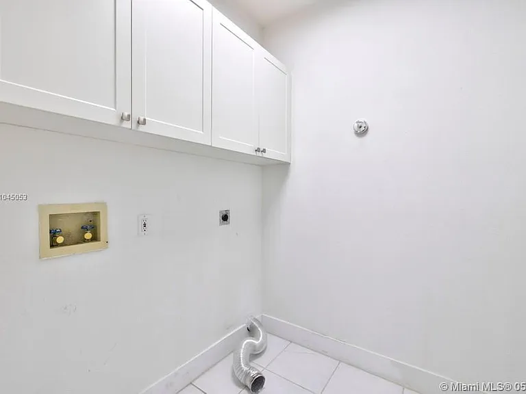 12375 NW 10th Dr #B-1 — Photo 32