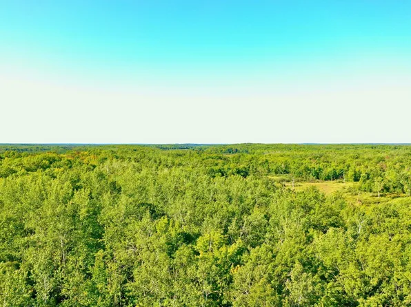 Na Cloverton, Sandstone, MN 55072