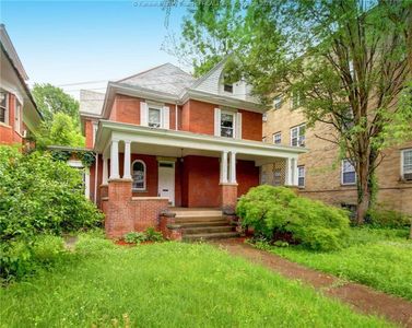 1504 Virginia St E, Charleston, WV, 25311