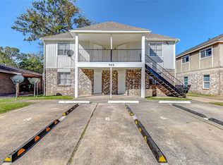 702 Lyle West Ave #B, Cleveland, TX 77327