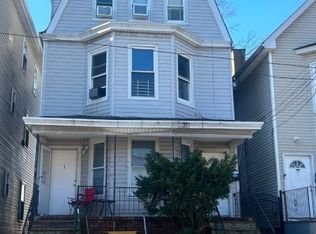 1060 Bond St #3, Elizabeth, NJ
