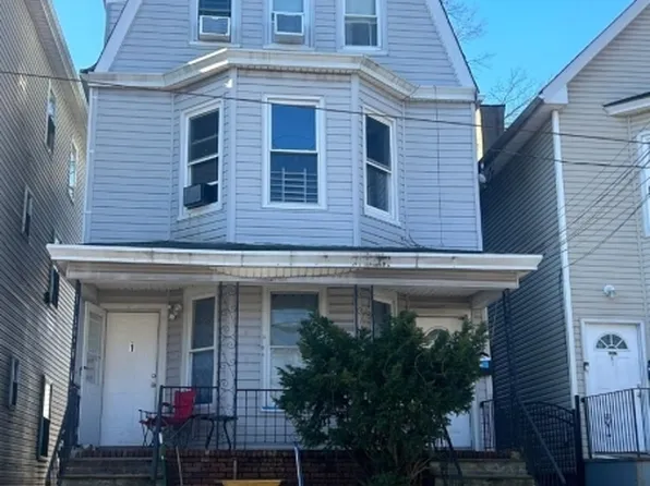 1060 Bond St #3, Elizabeth City, NJ 07201