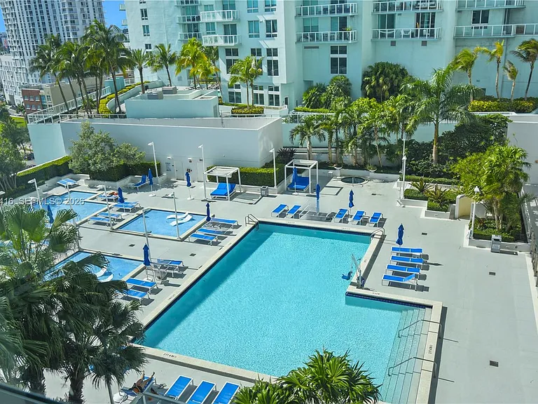 1800 N Bayshore Dr #2308 — Photo 16