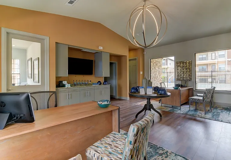 Volar Apartments — Photo 15