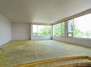 1300 N Lake Shore Dr, Chicago, IL