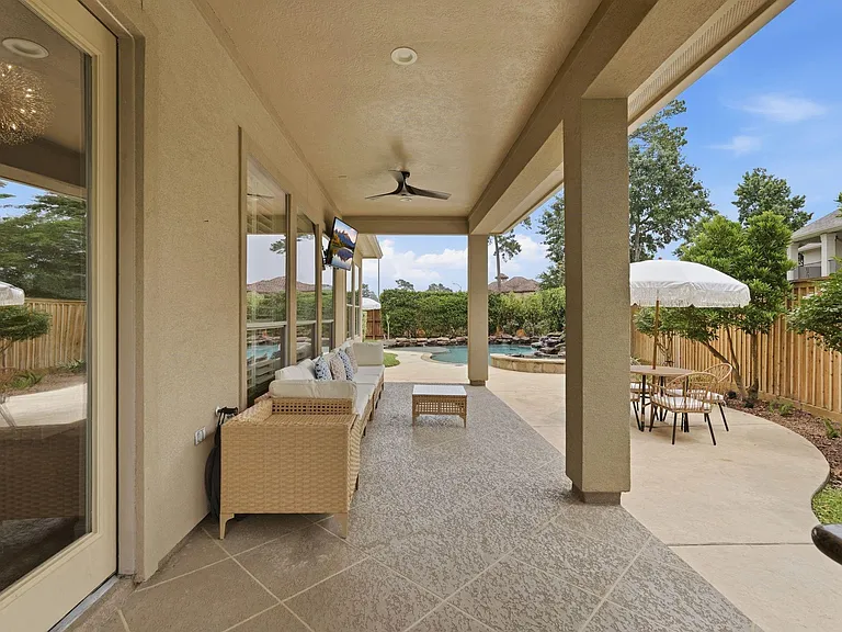 7603 Hogan Bridge Ct — Photo 40