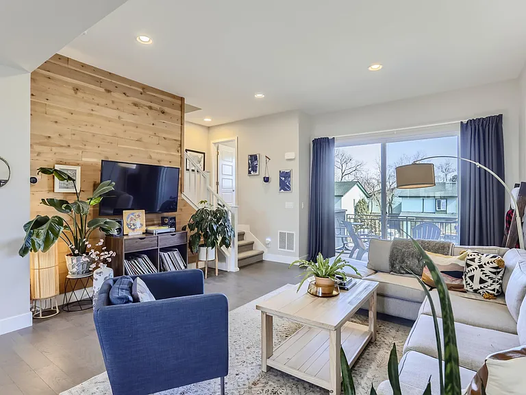 4225 Yarrow St — Photo 12