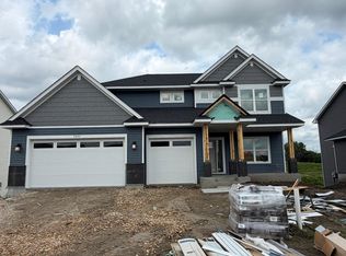 7492 Lotus Ln, Lino Lakes, MN 55038