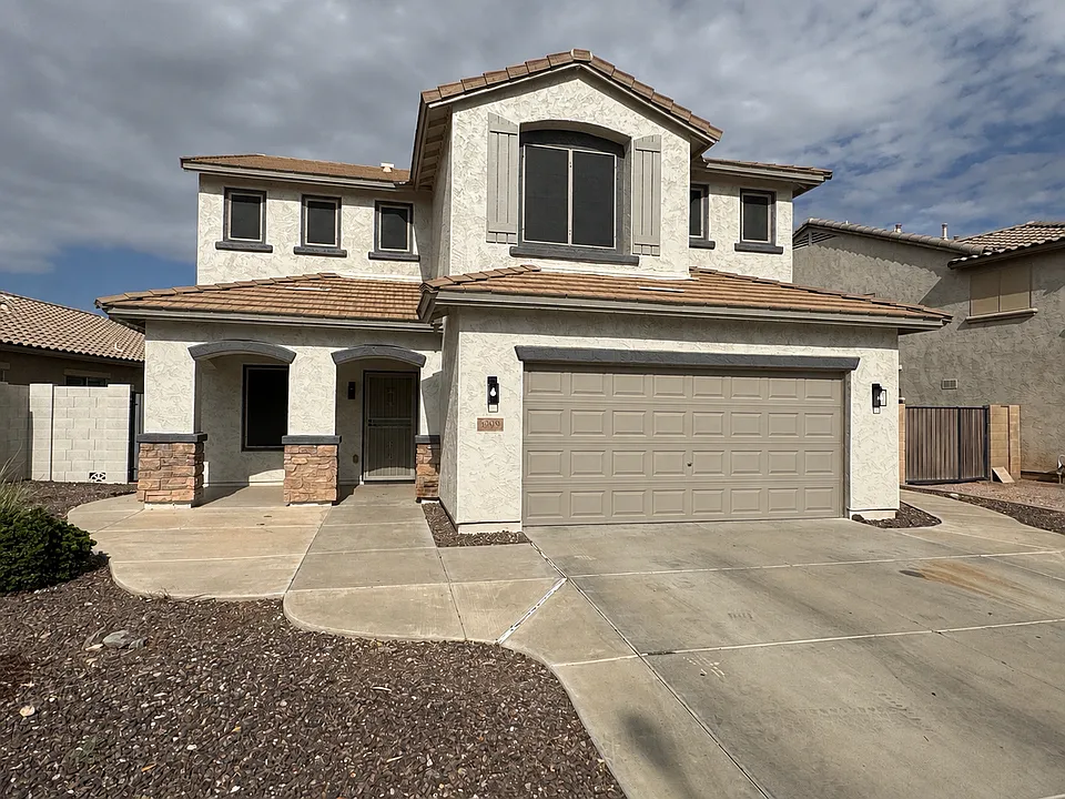 4909 S Antonio